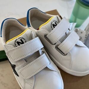 Naturino Toddler White sneakers